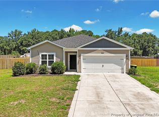 317 Laurel Lake Rd, Salemburg, NC 28385