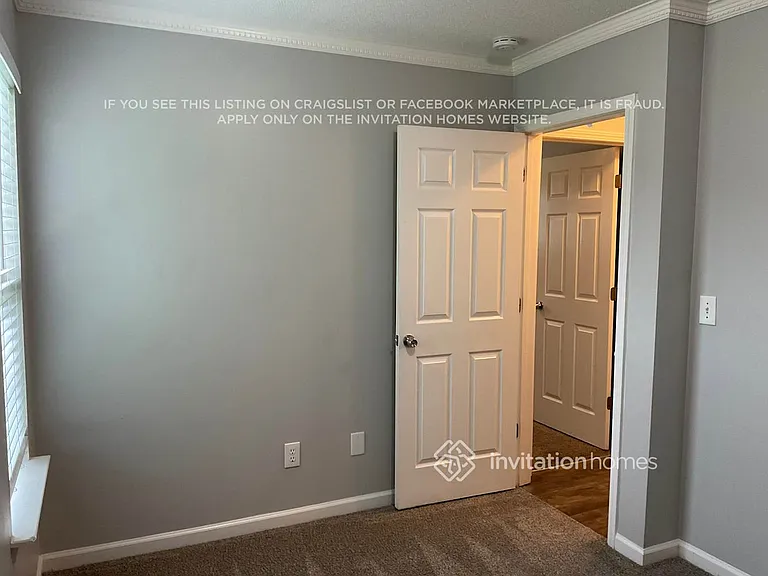 915 Jordans Pond Ln — Photo 8