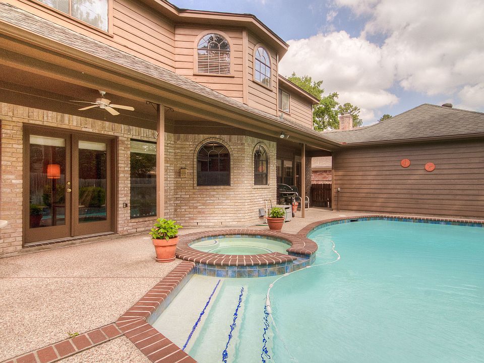 1st image of 13602 Fawcett Dr