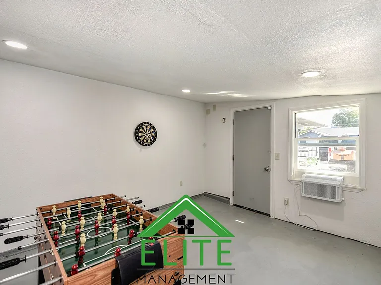 898 Beardsley Dr — Photo 48