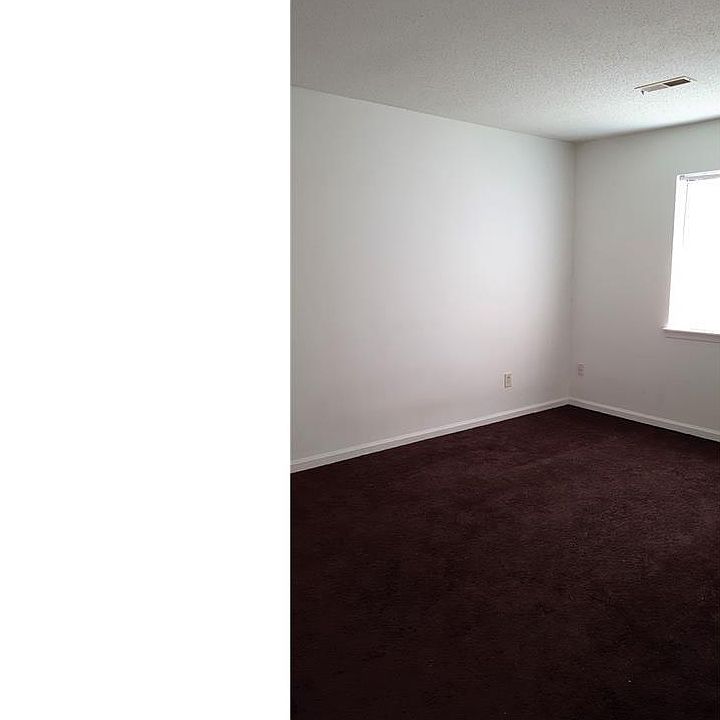 Large Bedroom