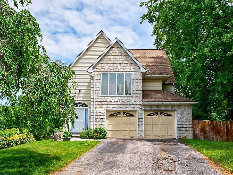 2 Oxford, Wheatley Heights, NY 11798 Zillow