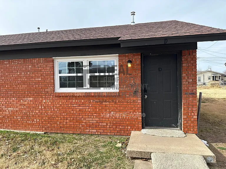 1301 Evergreen St #B — Photo 1