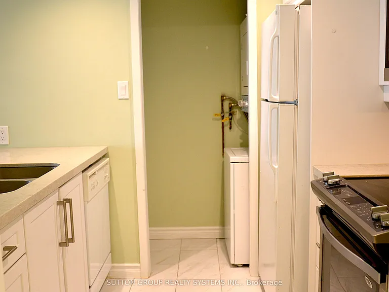 717 Bay St #1809 — Photo 6
