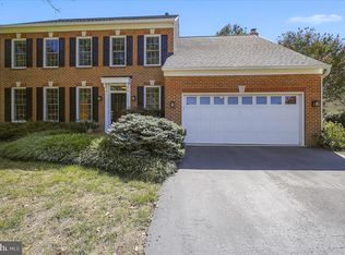 10616 Morning Field Dr, Potomac, MD