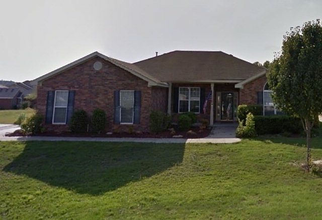 1st image of 535 Country Glen Dr