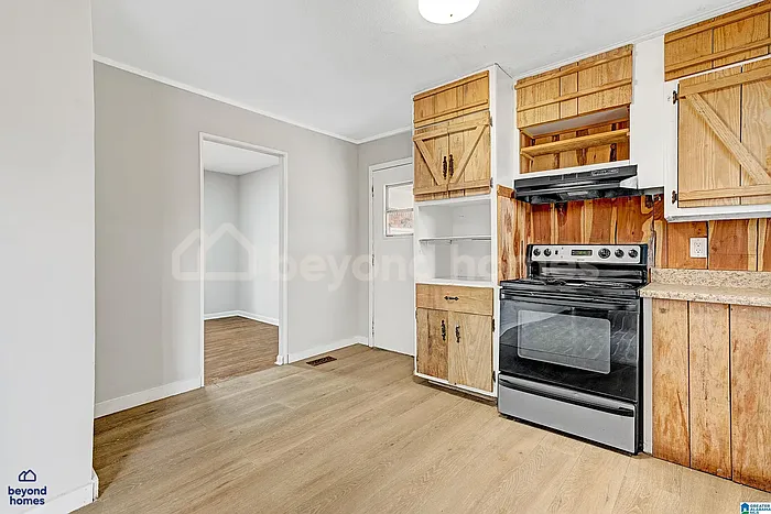4012 Hazelwood Rd — Photo 10