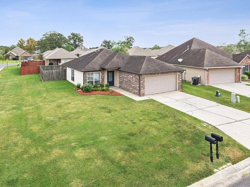 1st image of 42288 Palmstone Ave