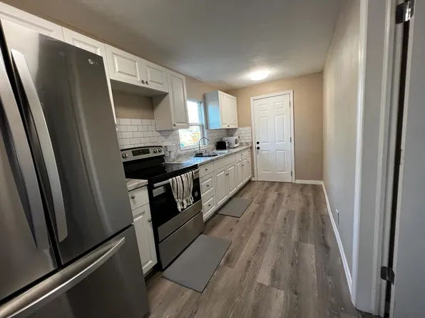 1335 Prescott St S #A, Saint Petersburg, FL 33712