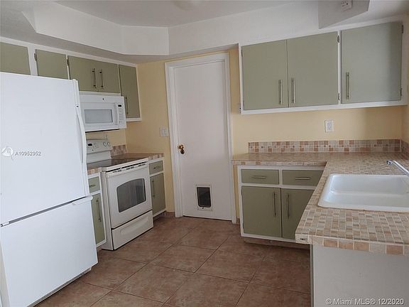 3rd image of 1145 NW 69th Ave #0