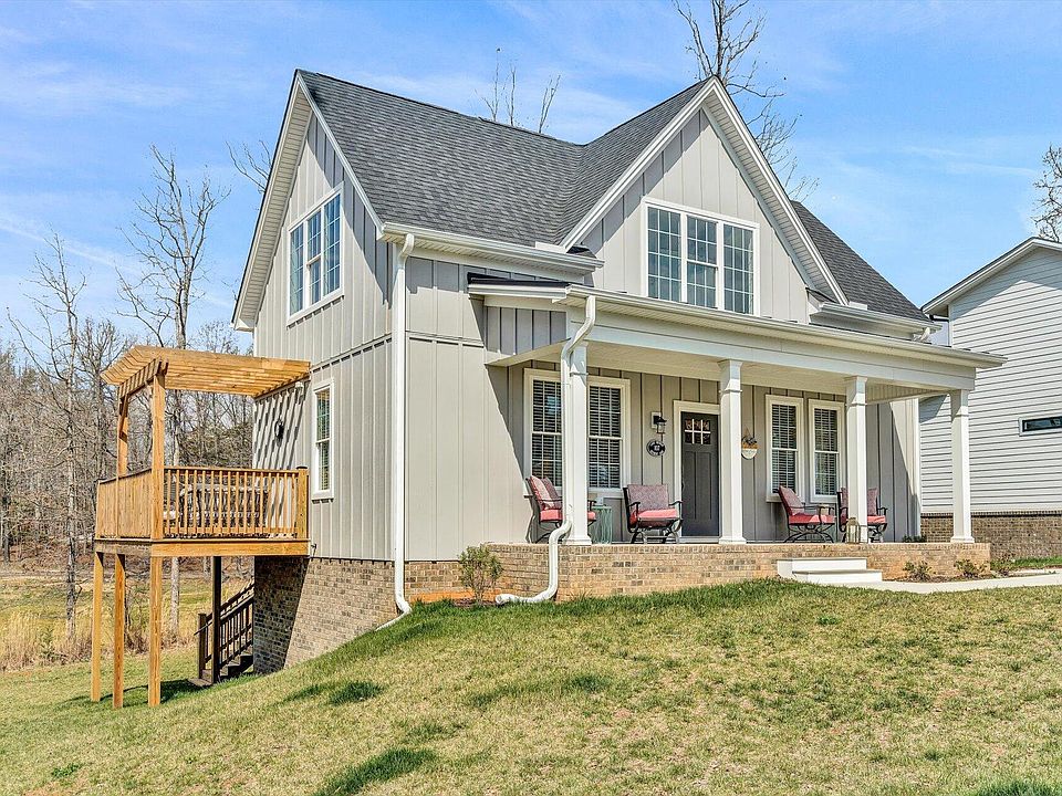 107 Retreat Ln, Huddleston, VA 24104 Zillow