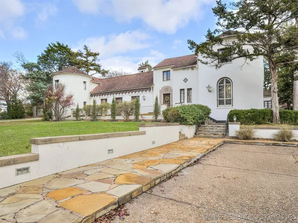 2400 Terrace Dr, Bartlesville, OK 74006