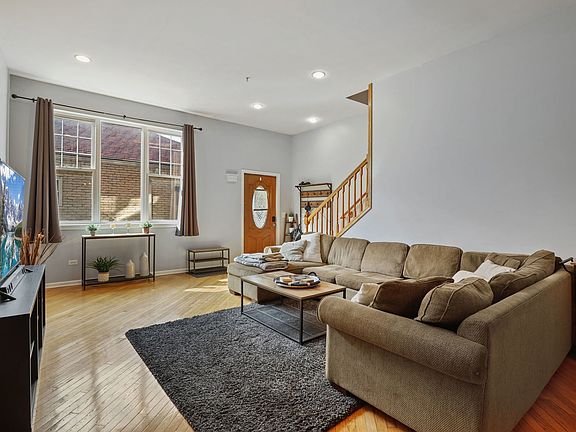 4th image of 1139 S Oak Park Ave APT C