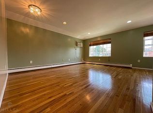 145-36 230th St #3, Springfield Gardens, NY 11413