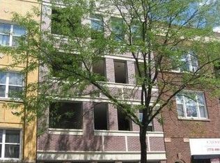 907 N Damen Ave, Chicago, IL 60622