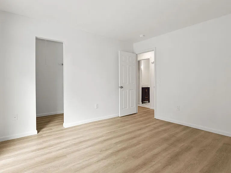 Gemini Estate — Photo 10