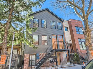 1655 W Superior St #G, Chicago, IL 60622