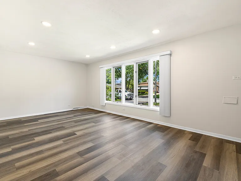 116 Kingston Pl — Photo 8