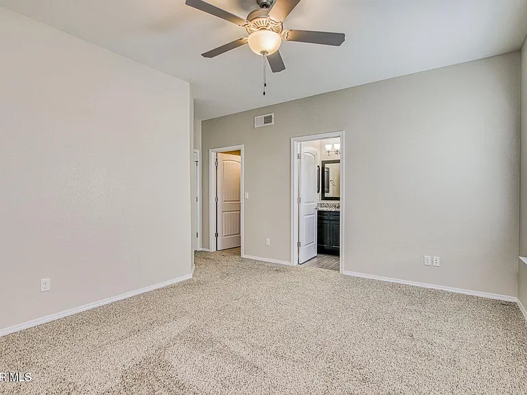 2148 William Caples St — Photo 13