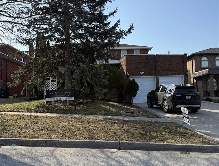 46 Ruscoe Cres — Photo 1