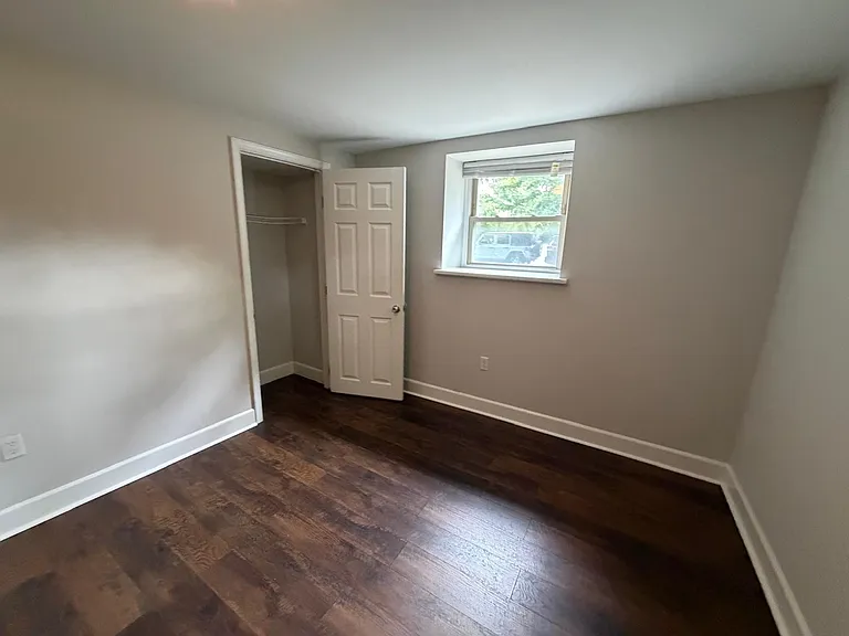 203 Sycamore Ave #G — Photo 9