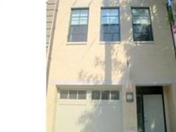 759 S 2nd St, Philadelphia, PA 19147
