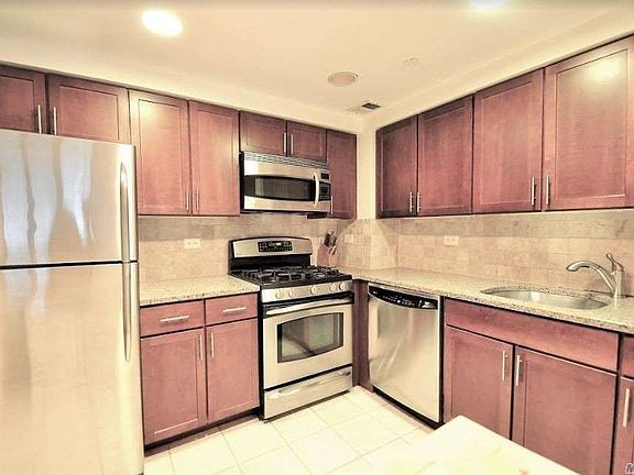5th image of 14341 84th Dr APT 7D