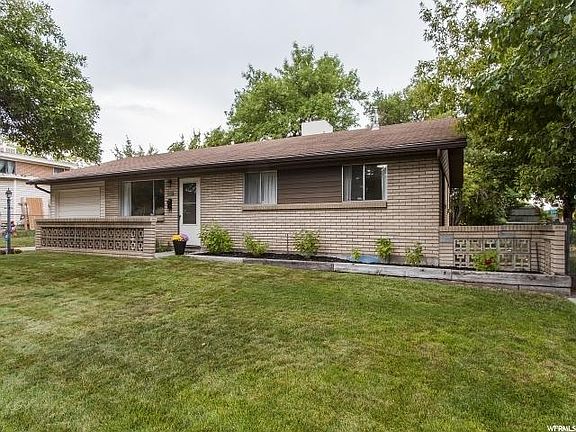 3rd image of 4626 S Dartmouth Dr