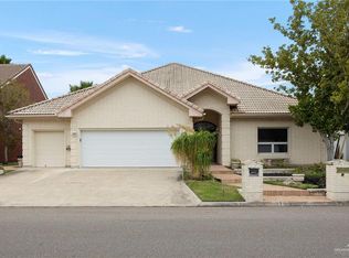 818 Cimarron Dr, Mission, TX 78572