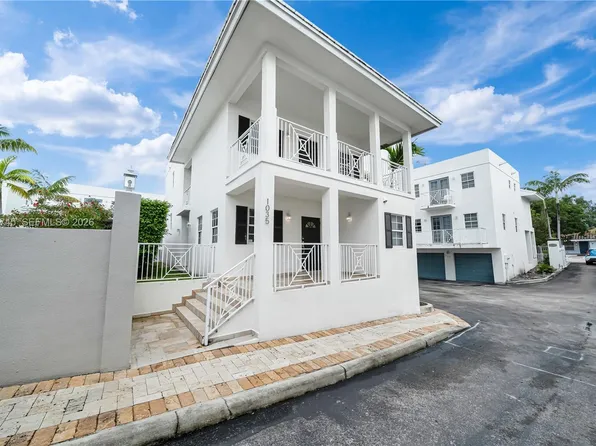 1035 SW 9th Ct, Miami, FL