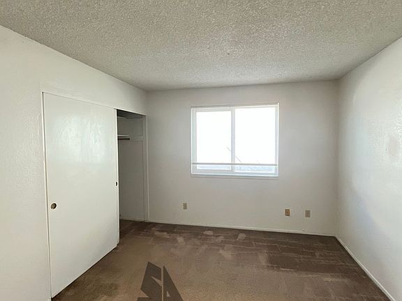 5th image of 14932 Jackson St APT A