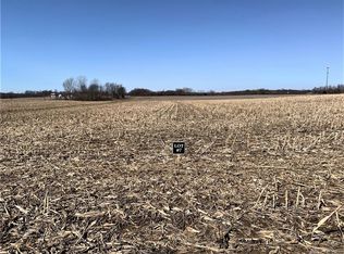 355 Maple Point Ct, Wilmington, OH 45177