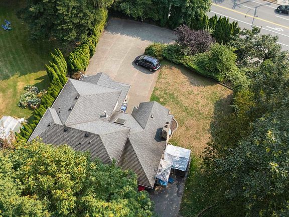 2nd image of 35805 Old Yale Rd