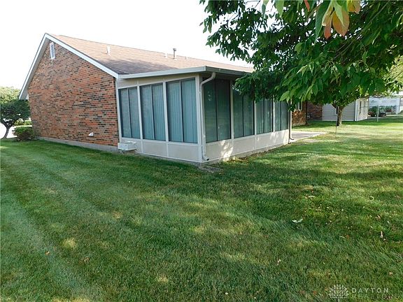 3rd image of 406 Westview Dr