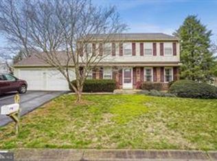 15608 Wapello Way, Derwood, MD 20855