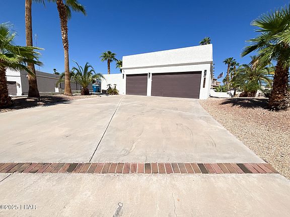 2nd image of 2331 Green Ln