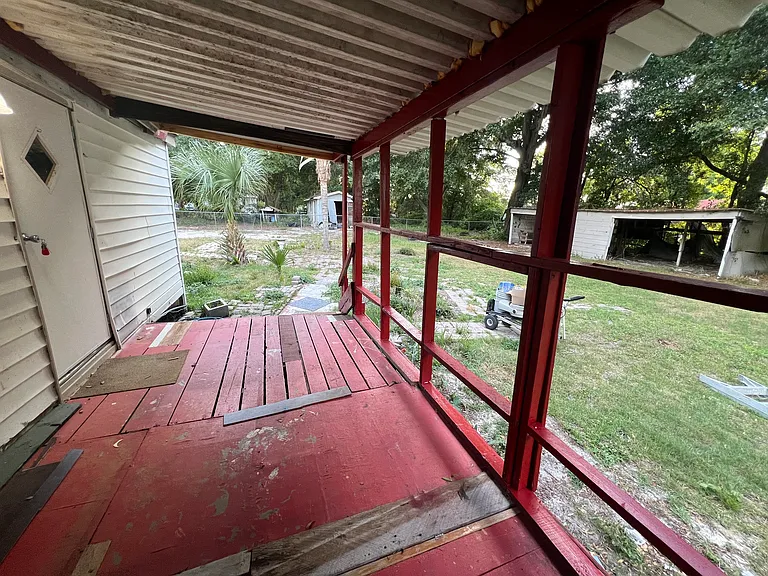 10160 SE Sunset Harbor Rd — Photo 11