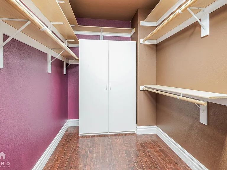 9351 Palmerson Dr — Photo 22