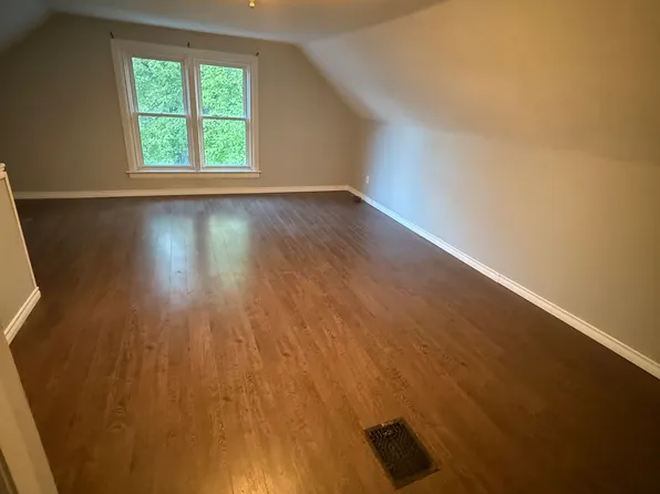 46 Grove St, Welland, ON L3B 4B4