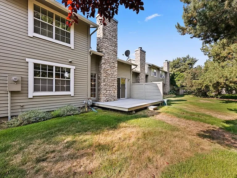 3117 S Waterbury Ln — Photo 31