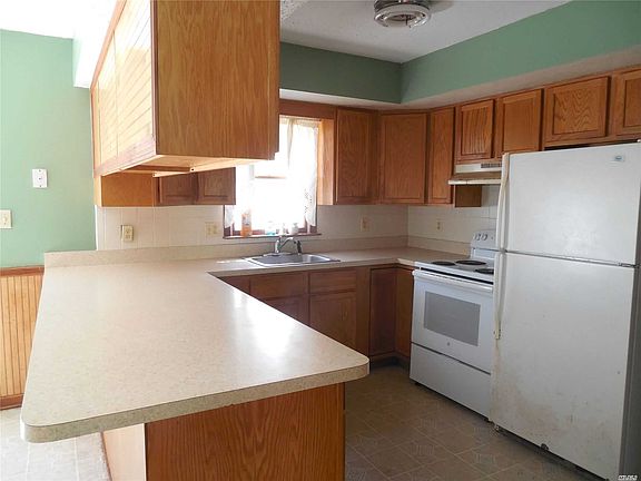 5th image of 20 Seaside Ave