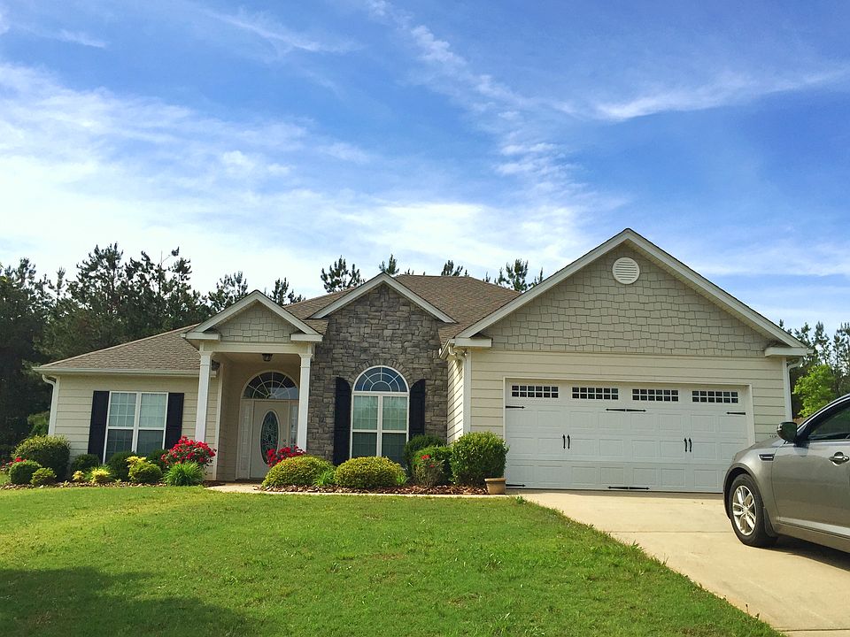 1st image of 182 Miller Dr