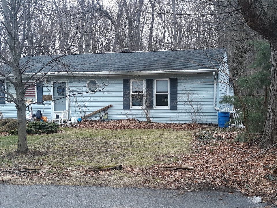 2nd image of 1325 Beech St
