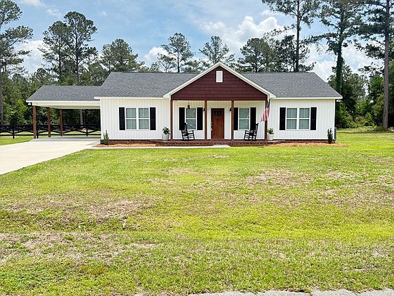 2nd image of 747 Lakeview Cir
