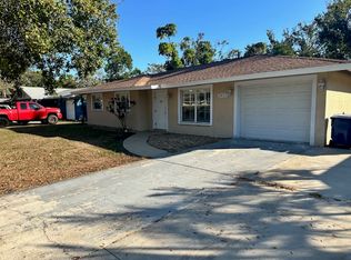 3623 Kingswood Dr, Sarasota, FL 34232
