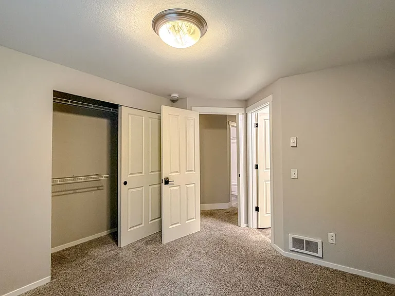 566 Prospect St #303 — Photo 9