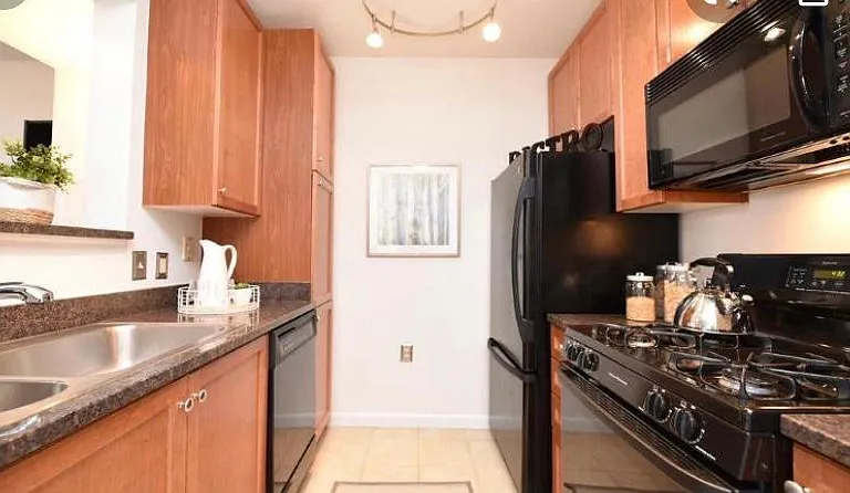 851 N Glebe Rd #503 — Photo 8