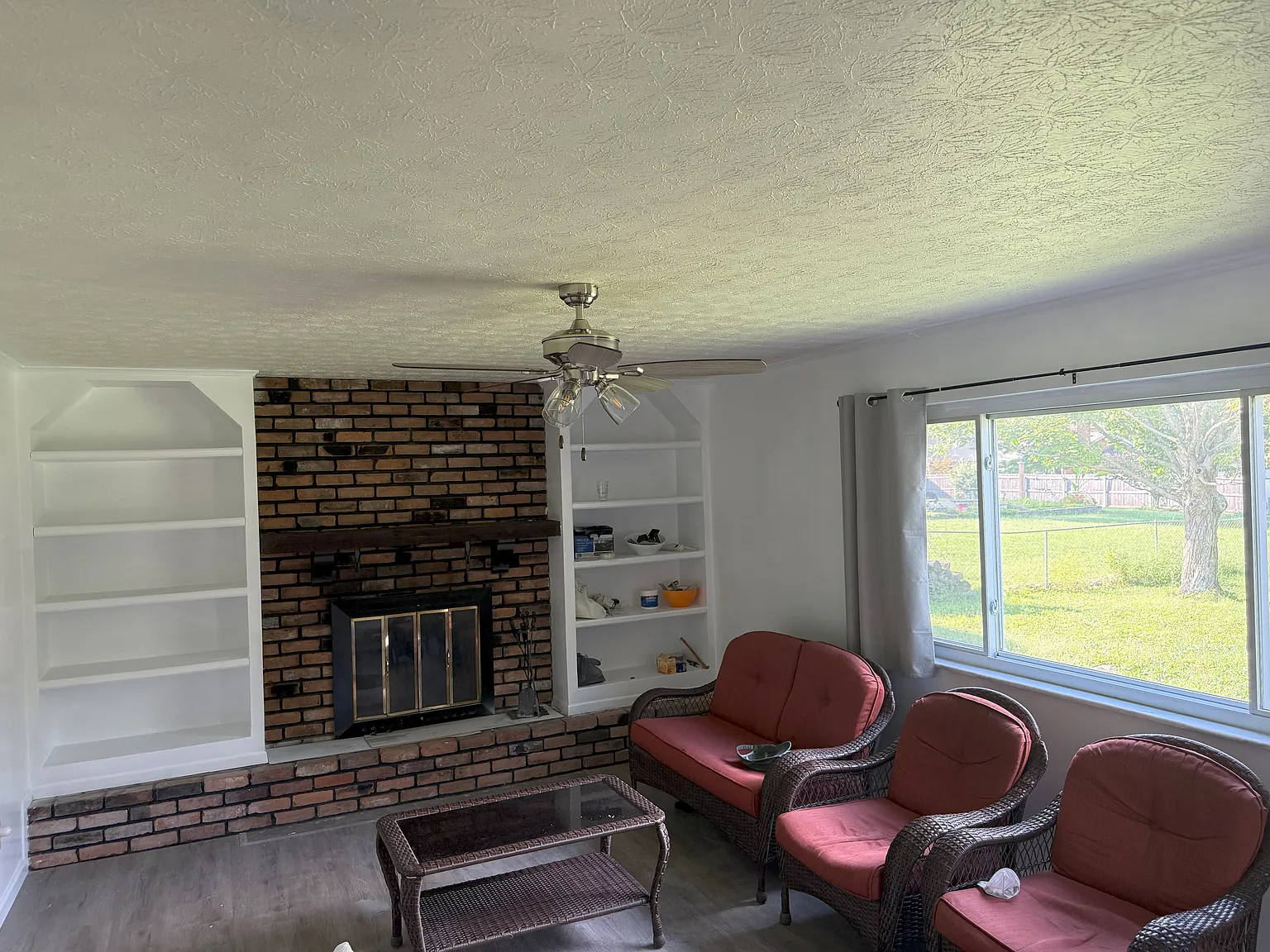 4 bed, 2000 sqft, $2,750 — Photo 3
