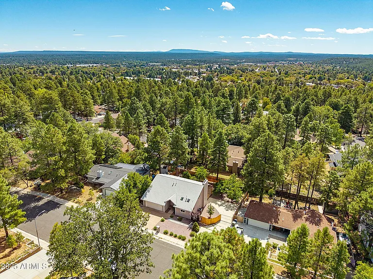 1535 E Appalachian Rd — Photo 38