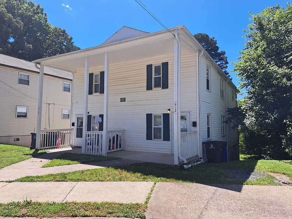 910-912 Pittsburg Ave #1